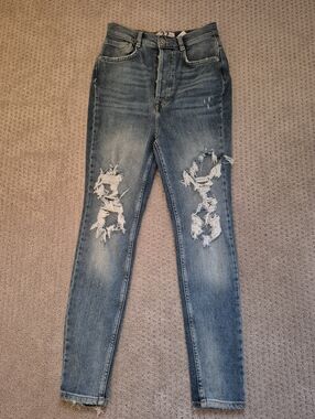 We The Free By Free People NWT Skinny High Waist Tight Ripped Distressed Jeans